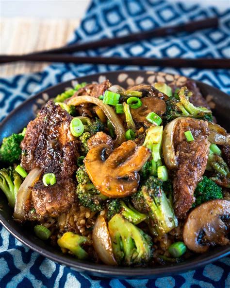 20 Minute Beef And Broccoli Stir Fry Recipe Hostess At Heart