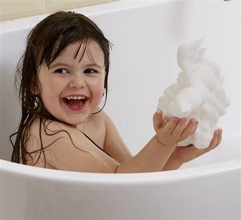 Soapy Foam 2 Bathtime Buddies