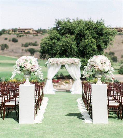 Featured Photographer Troy Grover Photographers Wedding Ceremony Idea