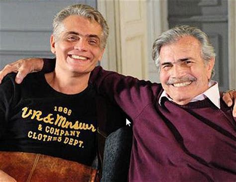 Meira, inclusive, agradeceu o sucesso crescente no instagram. Filhos de Famosos parecidos com seus pais - Fatos Estranhos