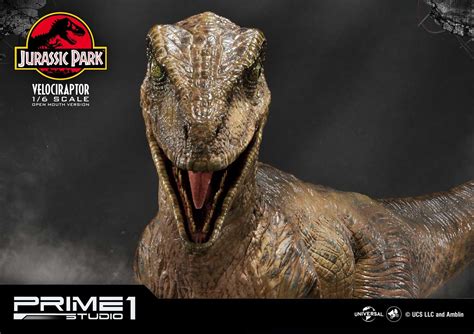 Legacy Museum Collection Jurassic Park Film Velociraptor Open Mouth 1