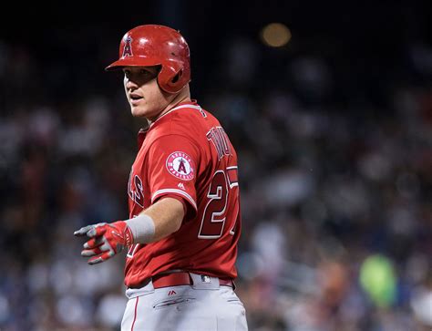 Mike Trout Baseballs Best Without The Brand The New York Times