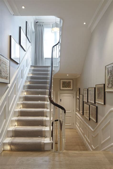 Gorgeous 20 Fabulous Hallway Decor Ideas For Home House Stairs