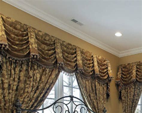Custom Made Traditional Swag Valance Made To Measure Your Etsy Diy Outdoor Fireplace Antique