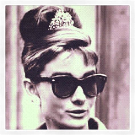 Audrey Hepburn Wore The First Pair Of Cats Eye Sunglasses In Breakfast At Tiffanys ~ The