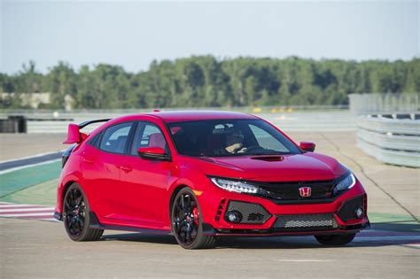 Honda civic type r 2021 is a 5 seater hatchback available at a price of rm 330,002 in the malaysia. 2017 Honda Civic Type R first drive review: Track attacker