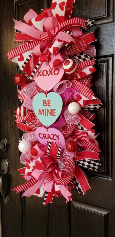 50 Valentines Day Wreaths For Home That Youll Love Lynsire