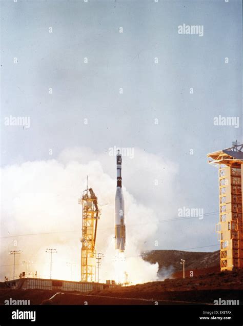 Atlas Agena Launch Hi Res Stock Photography And Images Alamy