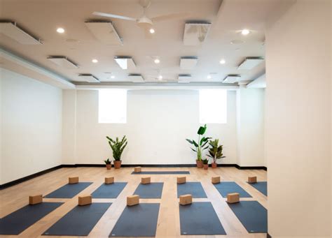 Heatwise Hot Yoga Studio Interior | Yoga studio interior, Yoga studio
