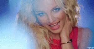 Ooh La La De Britney Spears En GIFs AMENzing