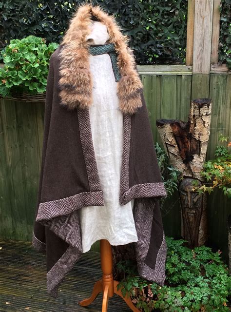 Viking Cloak With Fox Fur Trim Quality Herringbone Double Wool All Hand
