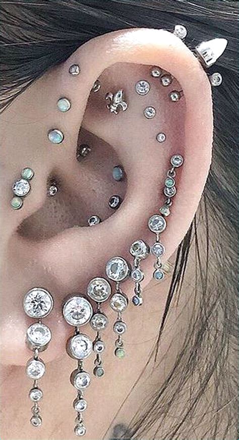 Cool Ear Piercing Ideas For Your Lobes Cool Ear Piercings Ear Piercings Piercings