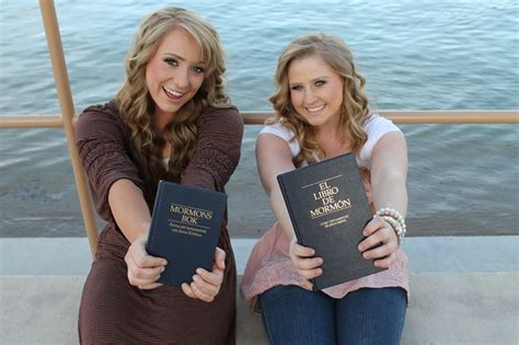 Sister Missionary Pose Fashion Sister Missionaries Photoshoot