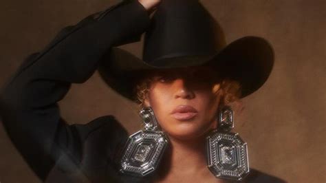 Beyonce Surprises Fans With Two New Singles And Album Announcement During Super Bowl Halftime