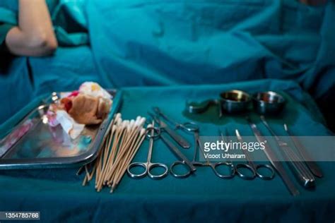 Surgical Instrumentation Photos And Premium High Res Pictures Getty