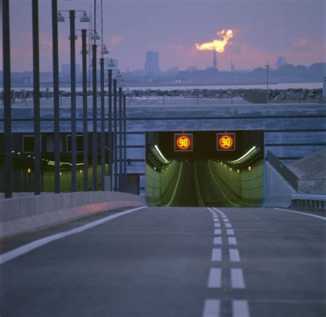 Unique Passageway Connecting Denmark And Sweden A Bridge A Tunnel