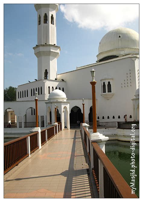 Menerusi kenyataan pada akaun laman sosial miliknya bagi mengumumkan perkembangan itu. myMasjid Photo Collections » Blog Archive » Masjid Tengku ...