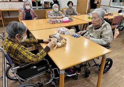 New Blood Needed In Caregiving Field Where The Elderly Serve The