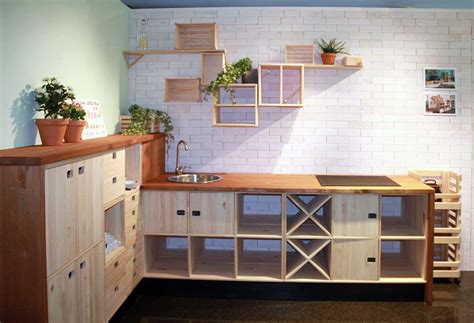 Contamos con un equipo formado por los mejores profesionales en reformas de cocinas. Diseña tu propia cocina con los diferentes módulos de la ...