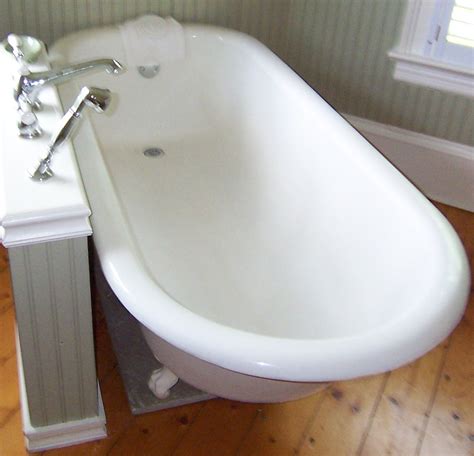 Old Fashion Tub