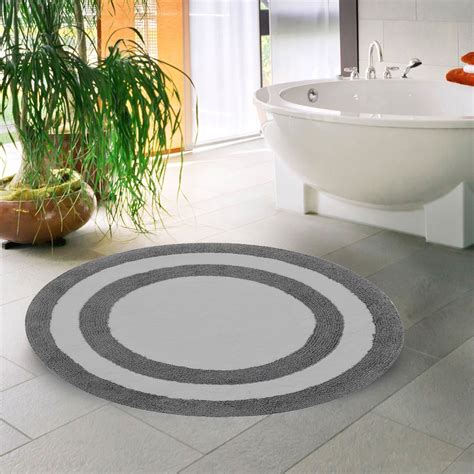 Saffron Fabs 36 In Round Reversible Cotton Bath Rug Bath Rugs And Mats
