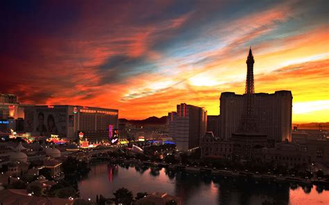 Las Vegas Screensavers Wallpaper Free Wallpapersafari