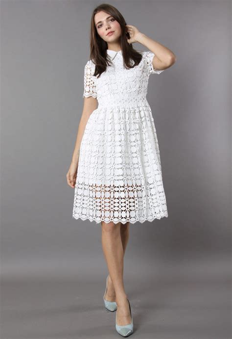 Wear White Crochet Dress the On V Day - thefashiontamer.com