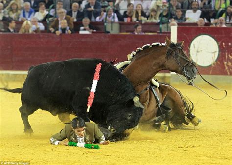 Female Bullfighter Lea Vicens Is Smashed Into The Ground By Beast A