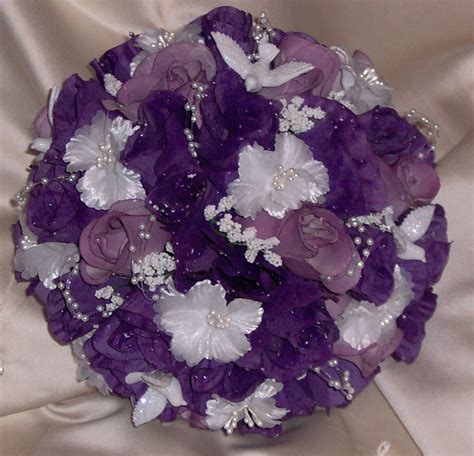 Your Elegant Purple Violet Wedding Bouquet Eye Catching Wedding Shoes