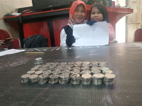 Kisah Bocah 6 Tahun Di Makassar Berikan Tabungannya Untuk Beli Apd Tim