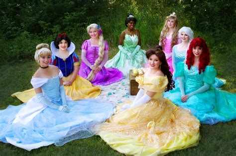 Read common sense media's princess: Detroit Fairytale Ball