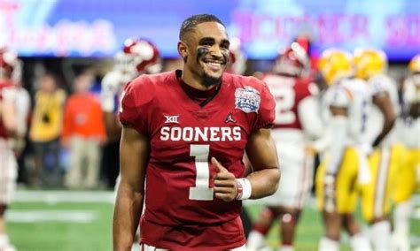 File 3437 Jalen Hurts College Football Players Athletic Men