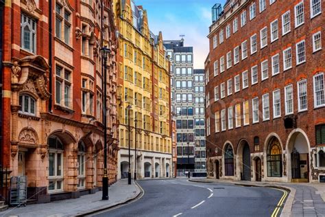 Historical Buildings In London City Center England Uk Globephotos