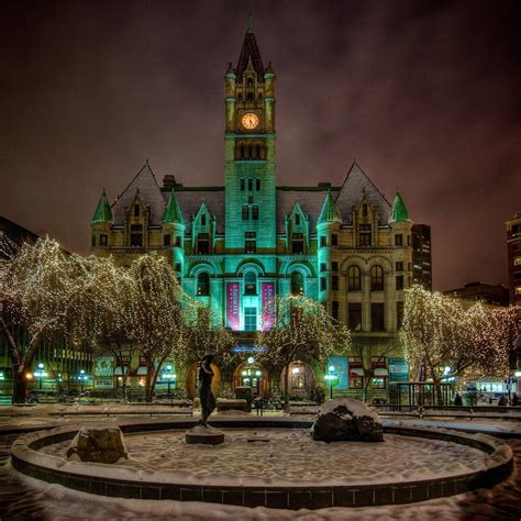 Christmas In The City By Ron Traeger On Capture Minnesota Christmas