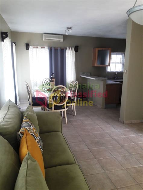 Entrance hall with storage area. 2 Bedroom Furnished Townhouse for rent in Coral Gardens ...