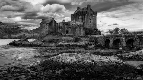 Image Of Eilean Donan Castle By Doug Stratton 1020836
