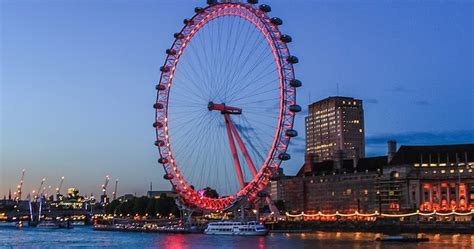 Best Tourist Spots London Eye The Tallest Ferris Wheel Uks Most