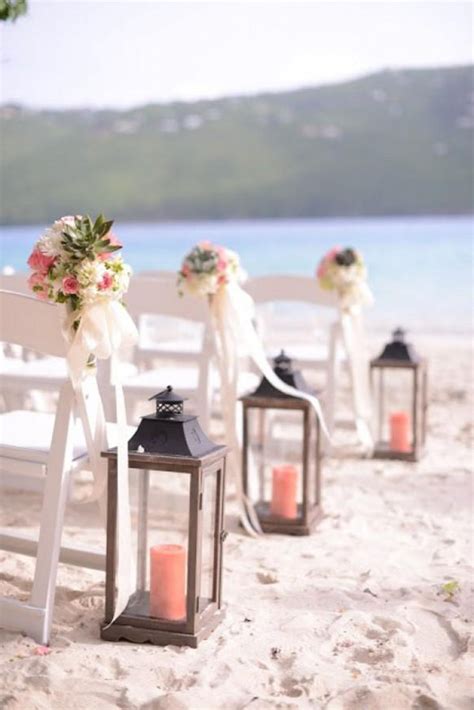 Wedding table setting on beach. 35 Gorgeous Beach Themed Wedding Ideas ...