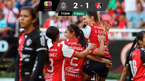 Chivas Femenil gana su quinto Clásico al hilo al derrotar al Atlas