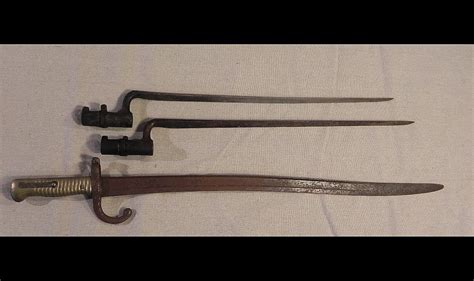 3 Civil War Era Bayonets Apr 02 2013 Kc Auction Company In Mo