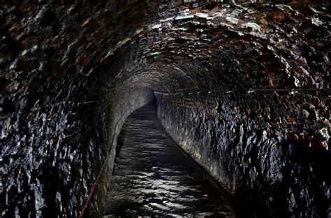Exploring Newcastles Victoria Tunnel Life In Geordielandlife In