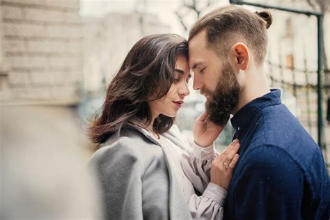 If he has learned to control his energy, sacrifices will always revolve around him. Libra Man Falling in Love Signs - Observe These 3 Vital Signs