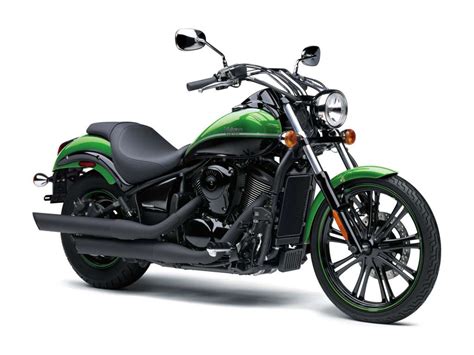 The vulcan 900 custom is equipped with front and rear disc brakes. 2018 Kawasaki Vulcan 900 Custom Review • Total Motorcycle