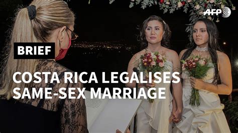 Same Sex Couple Marries After Costa Rica Legalises Marriage Afp Youtube