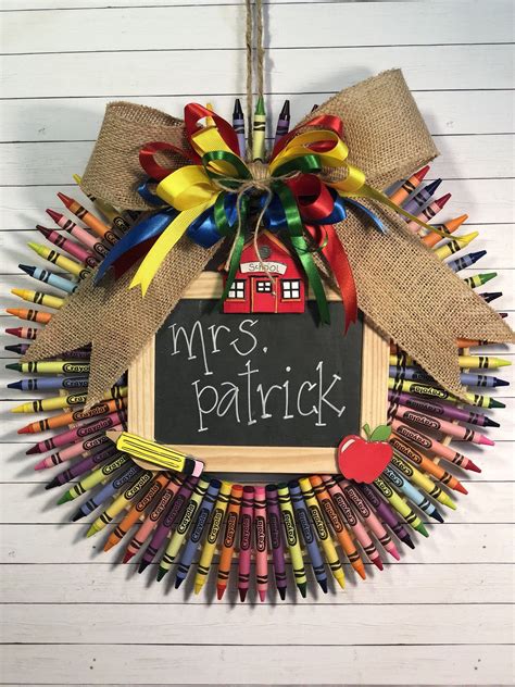 Crayon Wreath Teacher Appreciation T Crayola Etsy School Wreaths