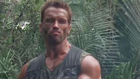 S'il Peut Saigner On Peut Le Tuer - Schwarzenegger : ses 10 looks emblématiques pour le meilleur et pour le