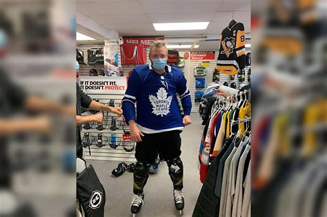 Former Jays Hero Josh Donaldson Laces Up To Troll The Leafs And Toronto