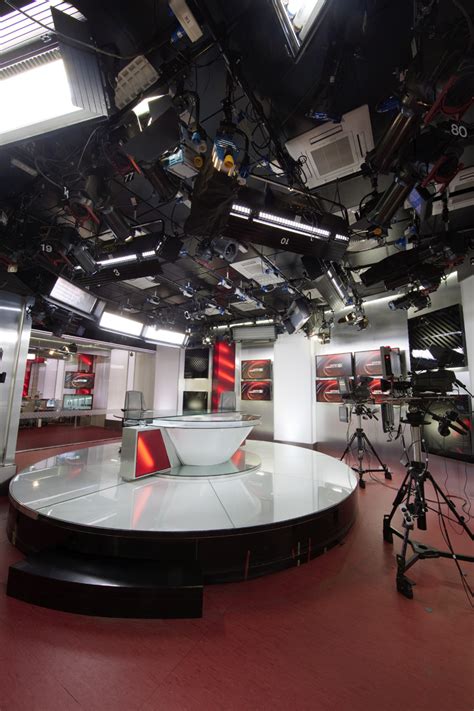 Nowa aplikacja tvp info to przejrzysty, nowoczesny wygląd oraz wygodny dostęp do transmisji kanału informacyjnego tvp info na żywo, informacji z kraju i ze świata i unikalnych materiałów wideo. TVP INFO - LTT