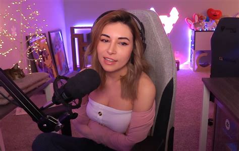 Alinity Unbanned From Twitch After 24 Hours Dot Esports