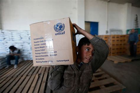 u n finds humanitarian aid still blocked in syria despite resolution the new york times